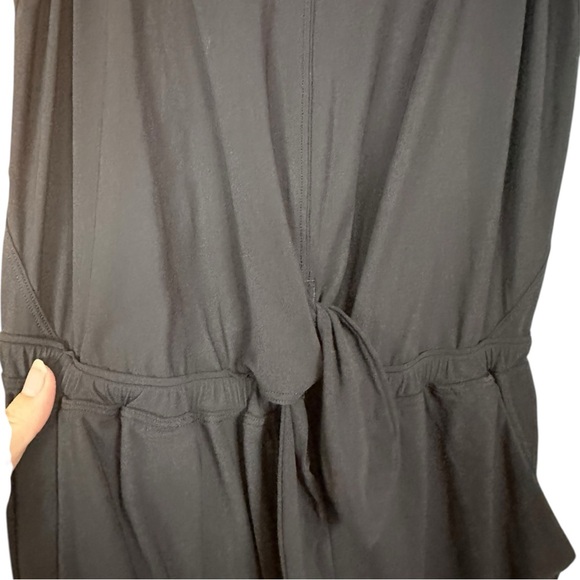 Lululemon Handle the Heat Romper Black size 4 activewear athleisure - Picture 4 of 6